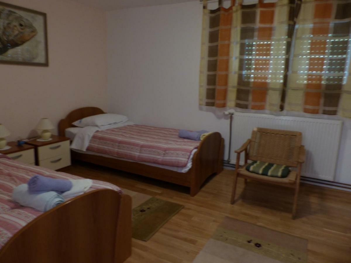 Apartment Ana Krnica Zewnętrze zdjęcie
