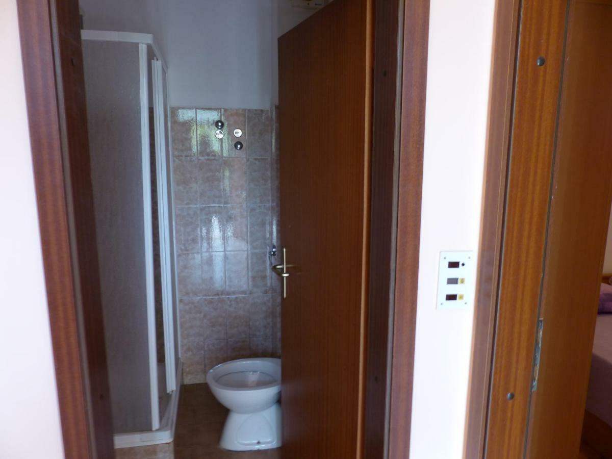 Apartment Ana Krnica Zewnętrze zdjęcie