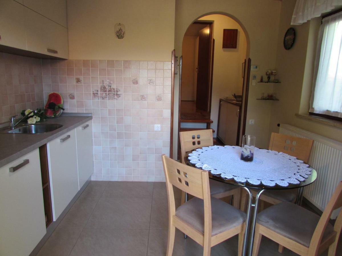 Apartment Ana Krnica Zewnętrze zdjęcie