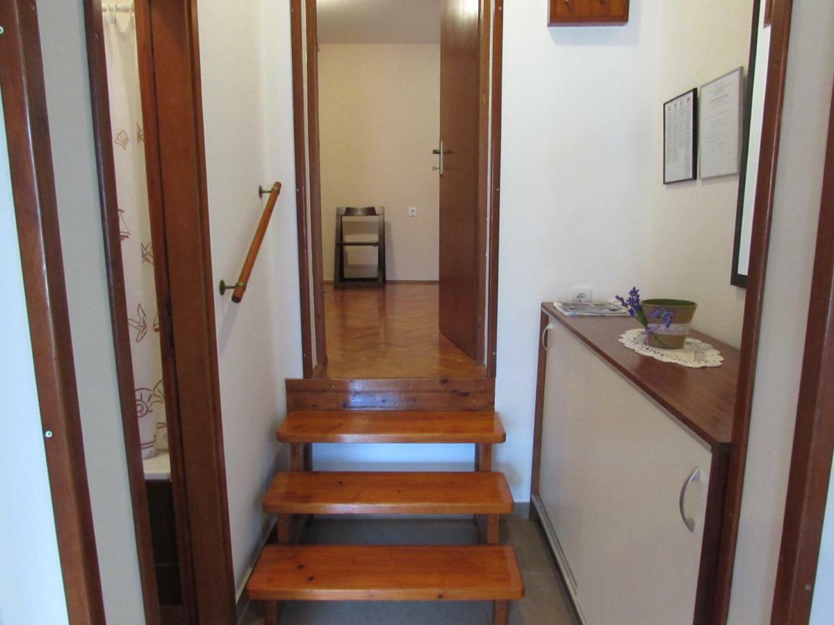 Apartment Ana Krnica Zewnętrze zdjęcie